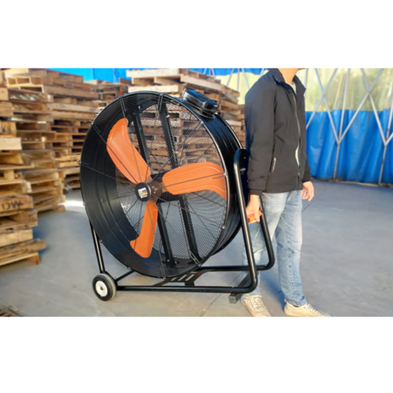 TRUSCO 全閉式DCモーター工場扇 ジェネラルファン・ビッグ 105cm